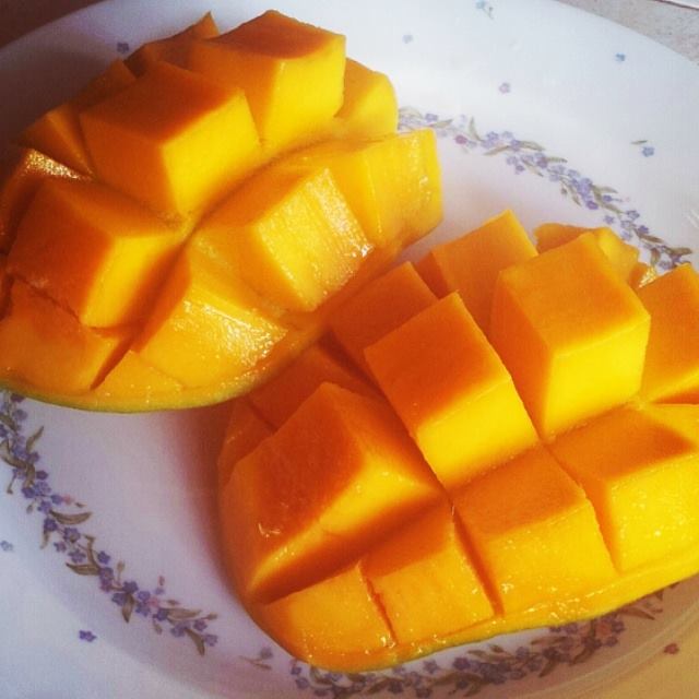 OhMyPerlis's tweet photo. Mempelam harumanis #OnlyInPerlis https://t.co/lq1MQf6pBx