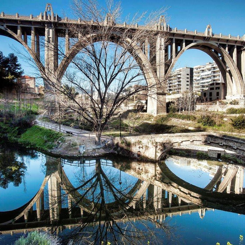 Buenos días desde #Alcoy en su primer día grande de #MorosYCristiamos Felices fiestas a los alcoyanos! <a href="/AlcoyTurismo/">Alcoy Turismo</a>
