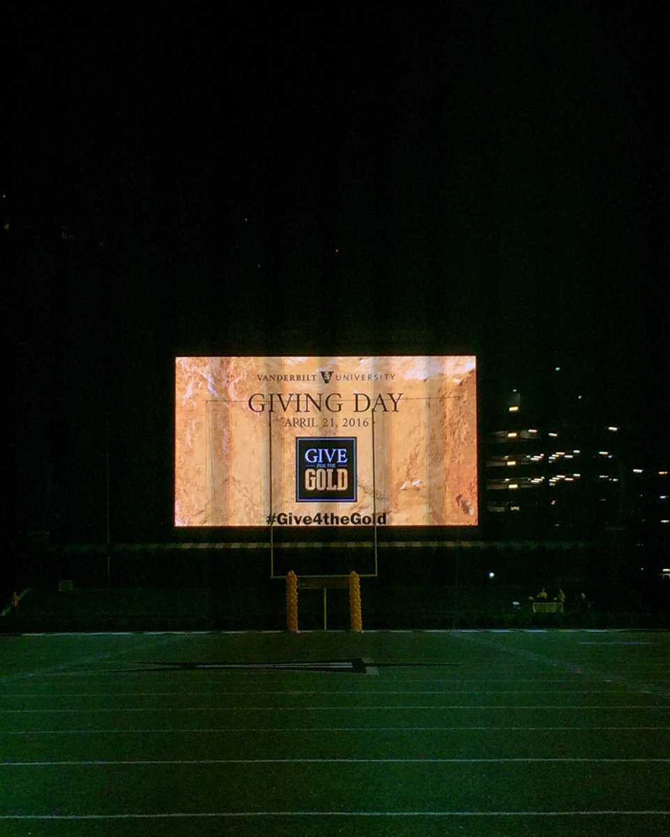 VanderbiltSCF's tweet photo. We're getting ready to run, come join us! #Give4theGold #VULeaveYourMark https://t.co/W5O6EPNgfR