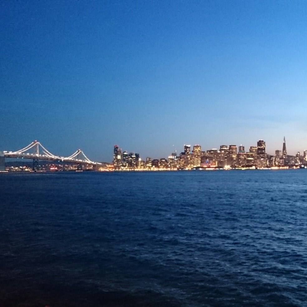 b_benis's tweet photo. Don't know why the Golden Gate Bridge gets all the glory... The Oakland Bay Bridge has a better view https://t.co/mXX0jTQE0r