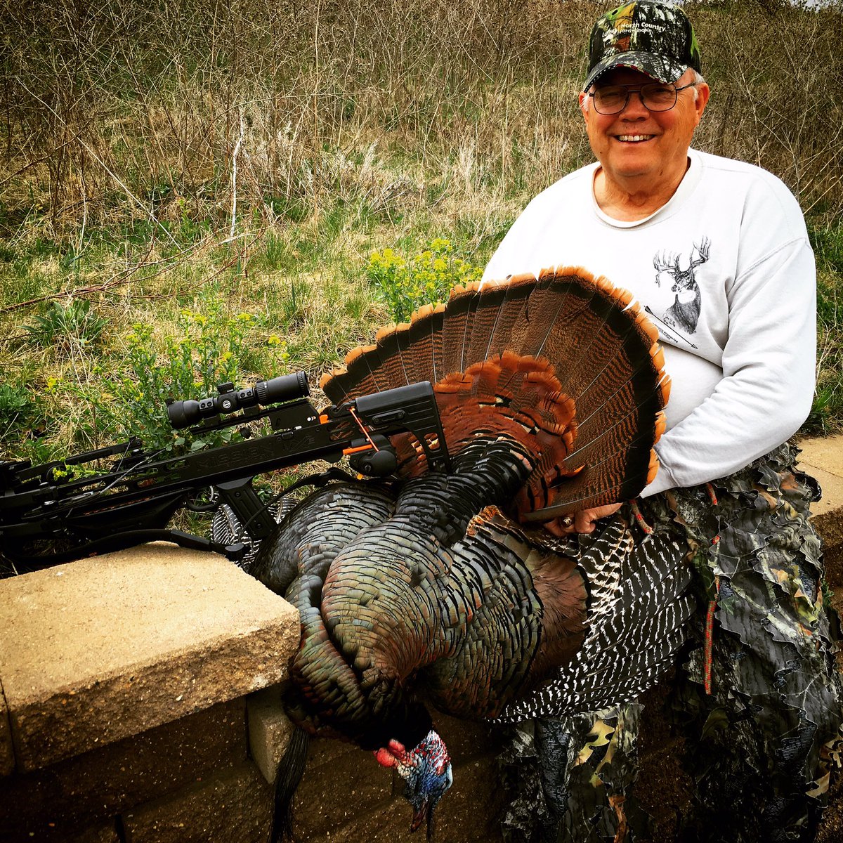 CrossbowExpert's tweet photo. Our good friend Gary with his MN gobbler. Way to go Gary! #turkeyhunting #crossbowlife #crossbowhunting https://t.co/GgU0MvYEw1