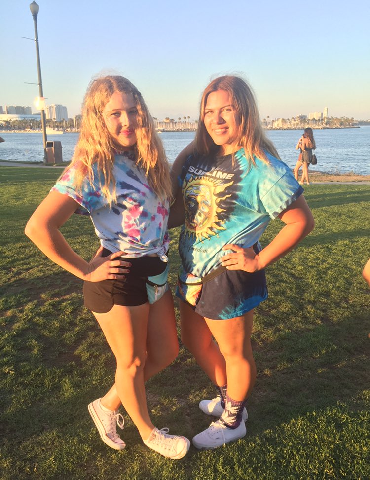 itshannahrosie3's tweet photo. Fun throw back #summersetfest π https://t.co/ROly2OgOdT