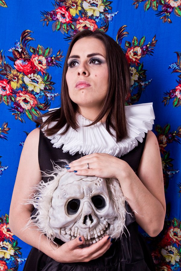 musicacronica's tweet photo. #Reseña> @DeseoyMuerte y su álbum debut #DesdelaMultitud (2015) con comentarios d la artista https://t.co/gVvwIllgm5 https://t.co/dFjPz4WoK0