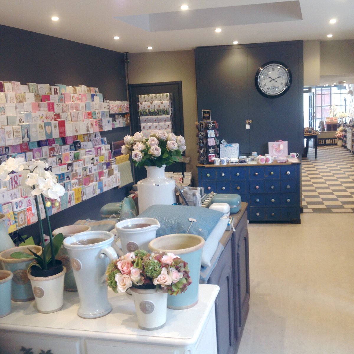 frenchgrey_'s tweet photo. 💕 Our Tetbury shop has moved to 3, Long Street - just across the road from old shop! @TetburyLife @tetbury 💕 https://t.co/HEKzcdMJZT