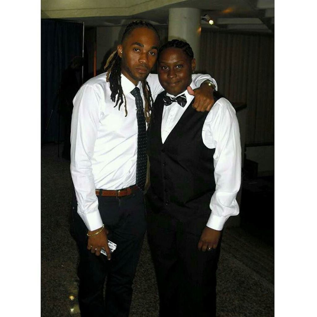 memvers_'s tweet image. Goodmorning #throwback
2015 Barbados Music Awards
Shoutouts to @smigglesboss
#rubytech … Tailor4less.com