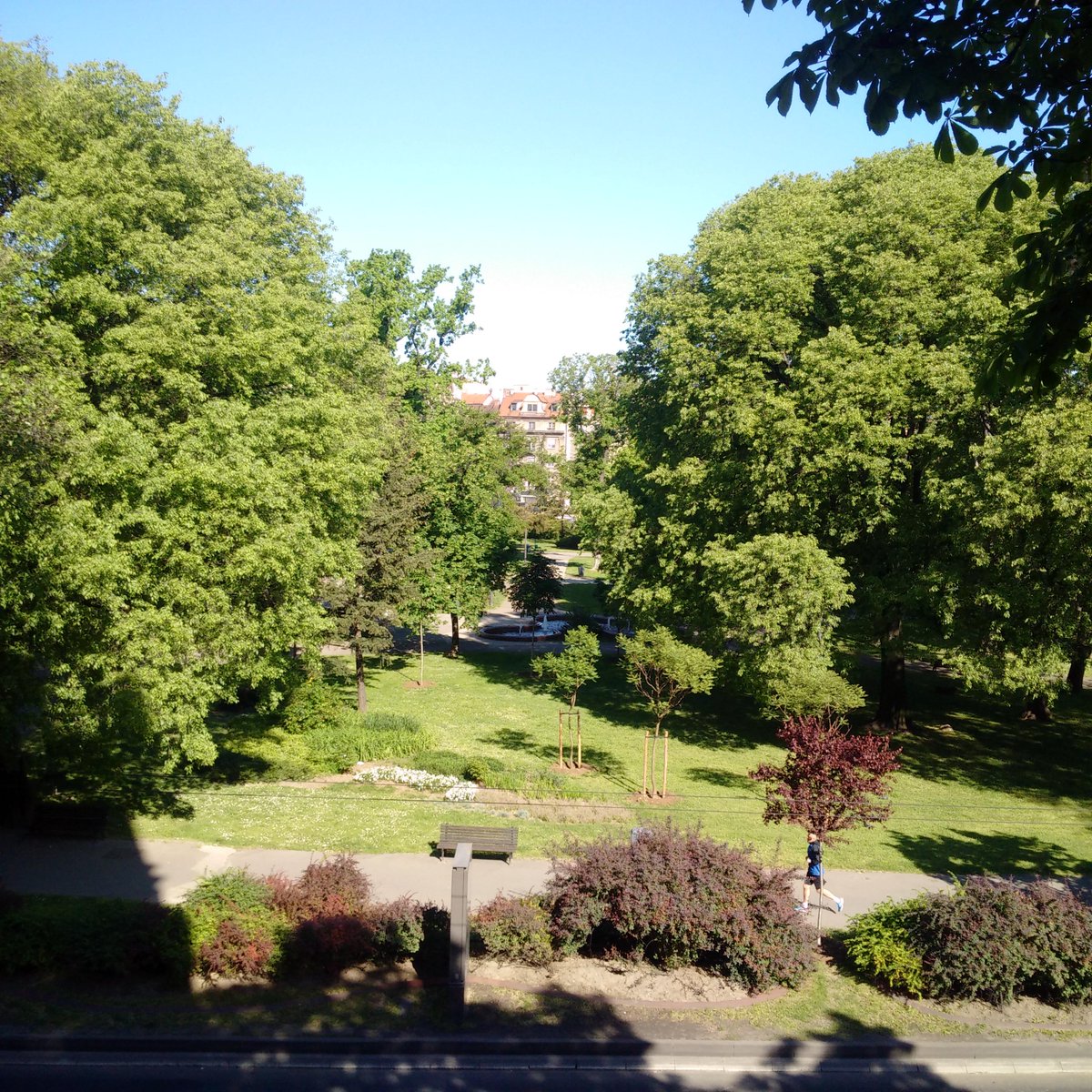 Easyconnecting's tweet image. Good morning Belgrade!