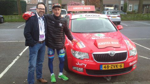 juryauto's tweet photo. De winnaar van de @Amstelgoldrace Enrico Gasparotto! @juryauto @DenDverhuur, @Skoda_NL #skodatour, @RoyEggen https://t.co/rz6phf4edD