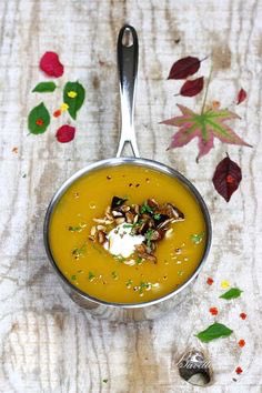 Qué comemos hoy?Ven saberlo a <a href="/casacarolomambo/">Casa Carolo</a> y lo sabrás.Mira este plato. Cómo van los jugos gástricos?Ñam ñam ñam