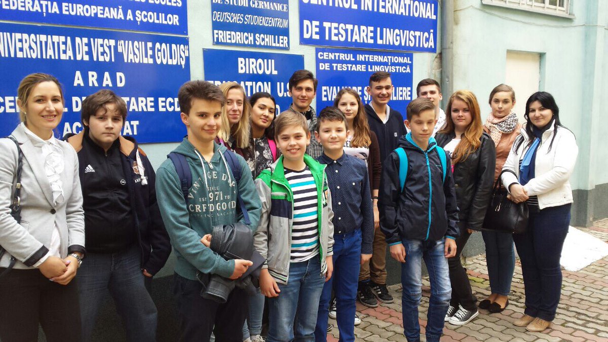 EVStan's tweet photo. #Cambridge #English #Mock #exams #CentrulBLC #UVVG #Arad https://t.co/ni6VGcXzX0