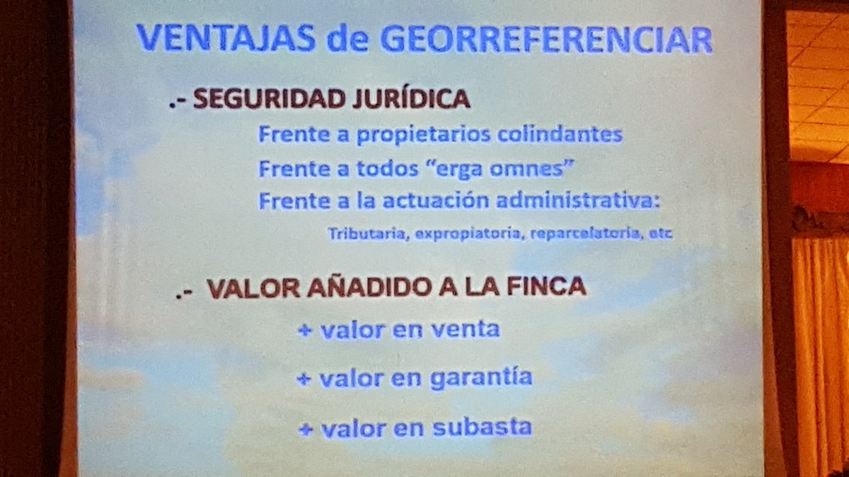PedroJOrtizT's tweet photo. "Ventajas de georreferenciar", Joaquín Delgado, registrador de la propiedad https://t.co/RnUYpO1qtW