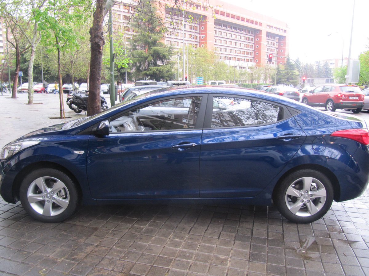 V6RENOVE's tweet photo. #OFERTA #HYUNDAI #ELANTRA  1.6 Confort,  2013,  8.500 km,  por 11.800€ 👏 
https://t.co/8MRJyNud5i https://t.co/7PNVWrJHS6