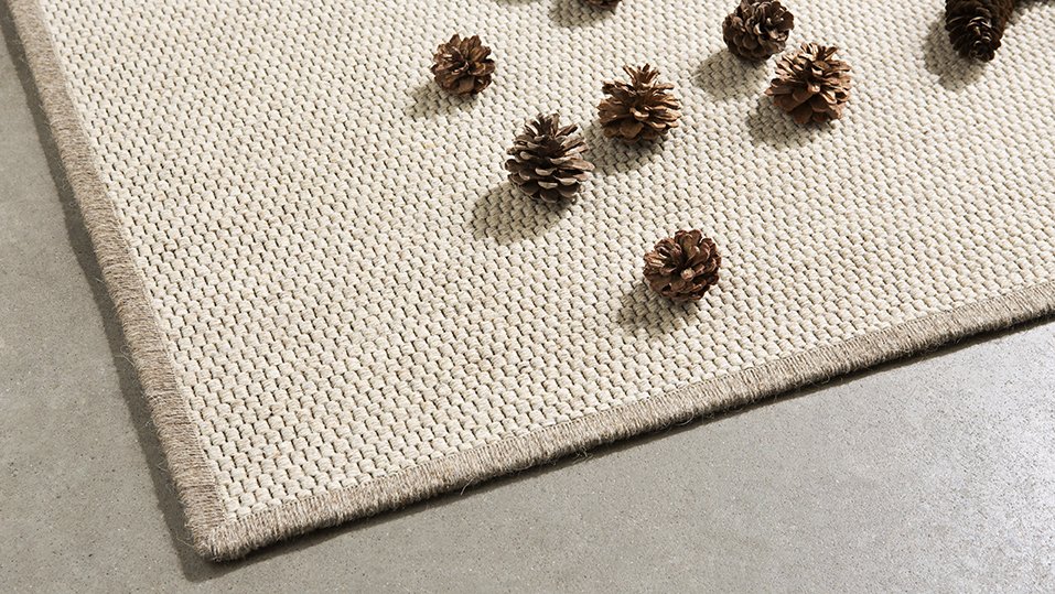 La nueva colección de #Alfombras 100% Lana #ESKILA..Bonitas por naturaleza ow.ly/4mVTMM #Decoración