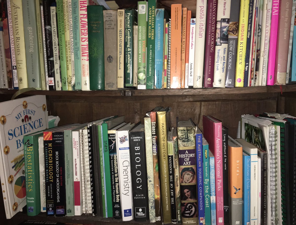 RigbyResearch's tweet image. My #Gatewaytoscience: book my parents bought me, their love of nature &amp;amp; inspiration  @WomenSciAUST @realscientists