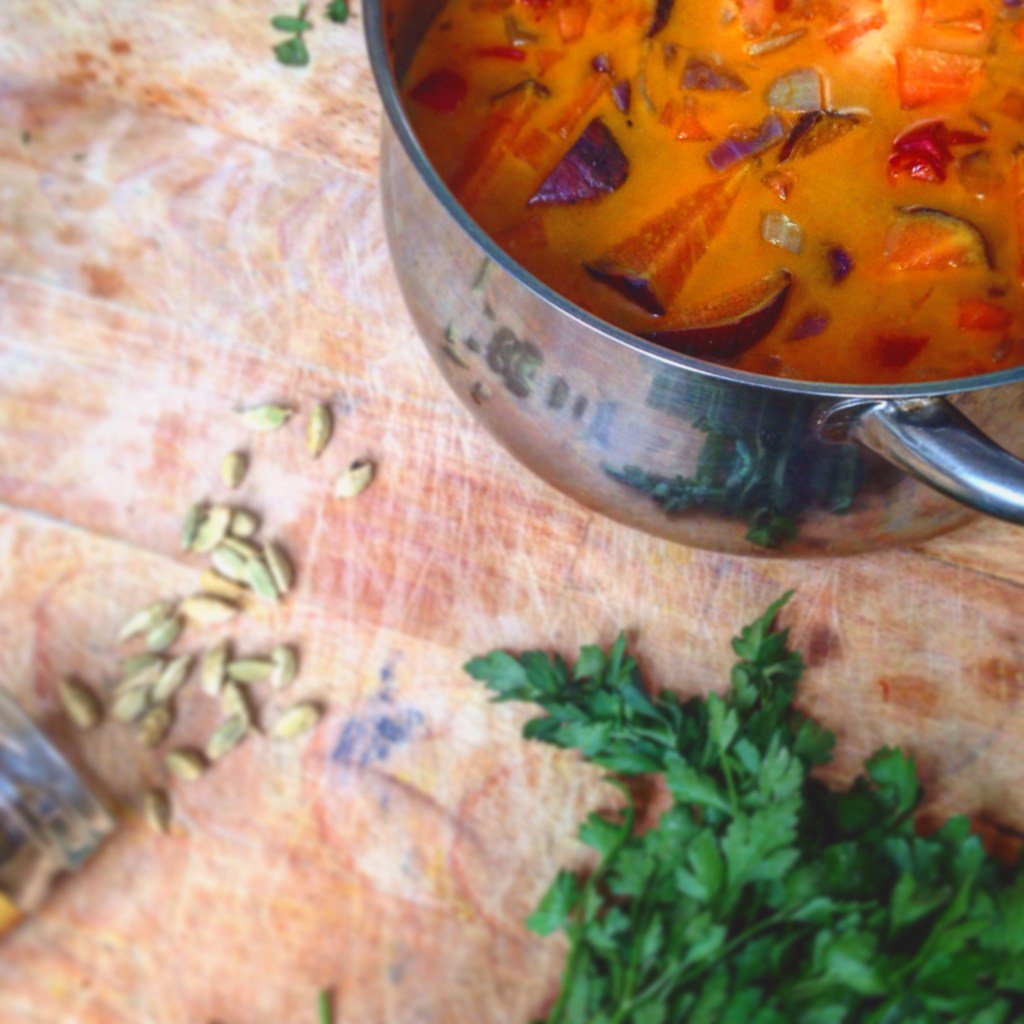 Simone Miché tweet media