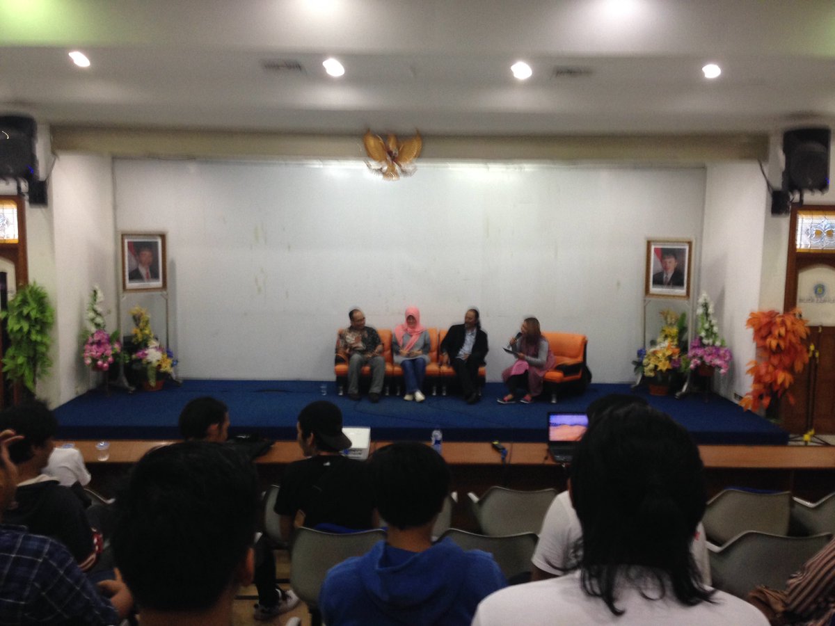 Radio Bajak Laut tweet media