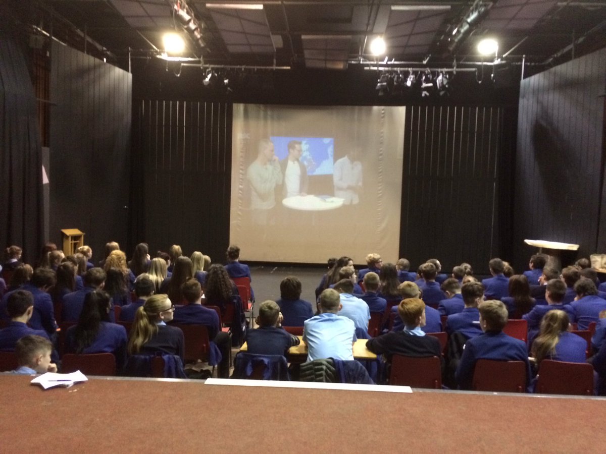 yr8SRG's tweet photo. #RSCMerchant @RSC_Education #Shakespeare400  the answers from the actors are so enlightening. Thank you so much! https://t.co/BnrQBQD8hb