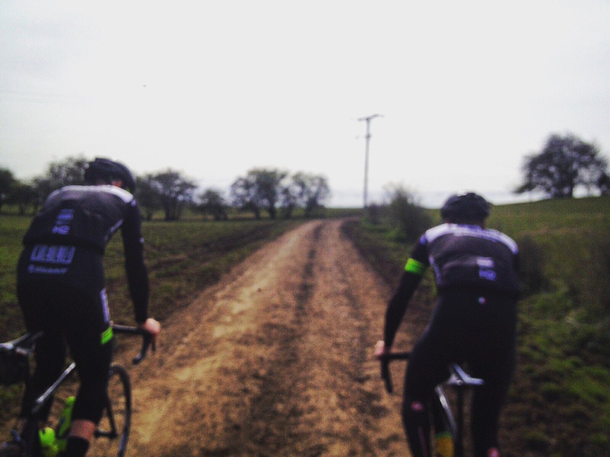 Neon Velo Cycling (@neon_velo) on Twitter photo The guys are out previewing the <a href="/CiCLEClassic/">CiCLE Classic Col</a> course today. Checking out the sectors!
#NVCT #cycling #rutland The guys are out previewing the <a href="/CiCLEClassic/">CiCLE Classic Col</a> course today. Checking out the sectors!
#NVCT #cycling #rutland