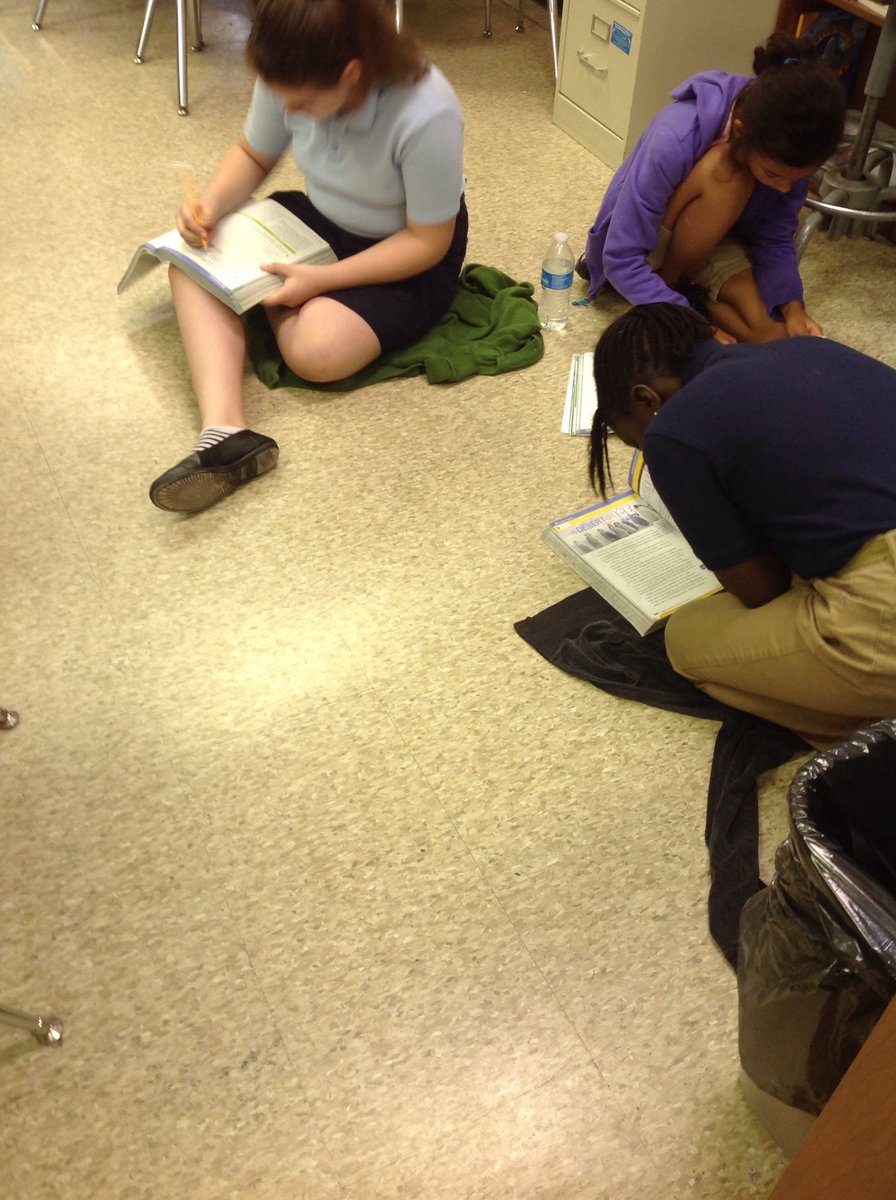 bechtel_mr's tweet photo. Partner work on integrating information from two or more sources. #GoldsmithRocks #PartnerLearning @GoldsmithNews https://t.co/Xx31MBNOBb