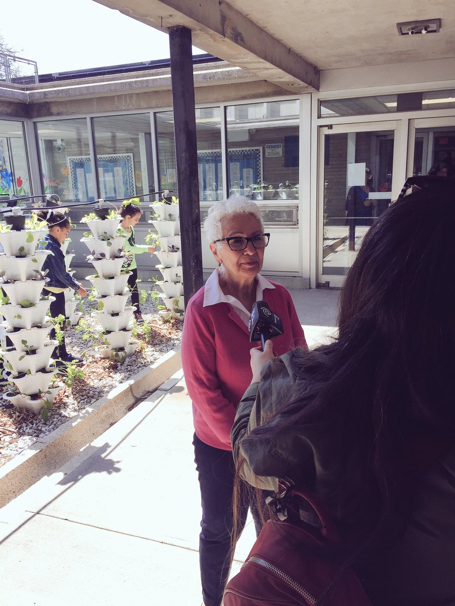 JMTMedia_NYC's tweet photo. Thank you @NY1 for covering today's #GardenSummit at #Petrides. #HealthyLiving #NextGeneration #Community https://t.co/HBcloeEaO3