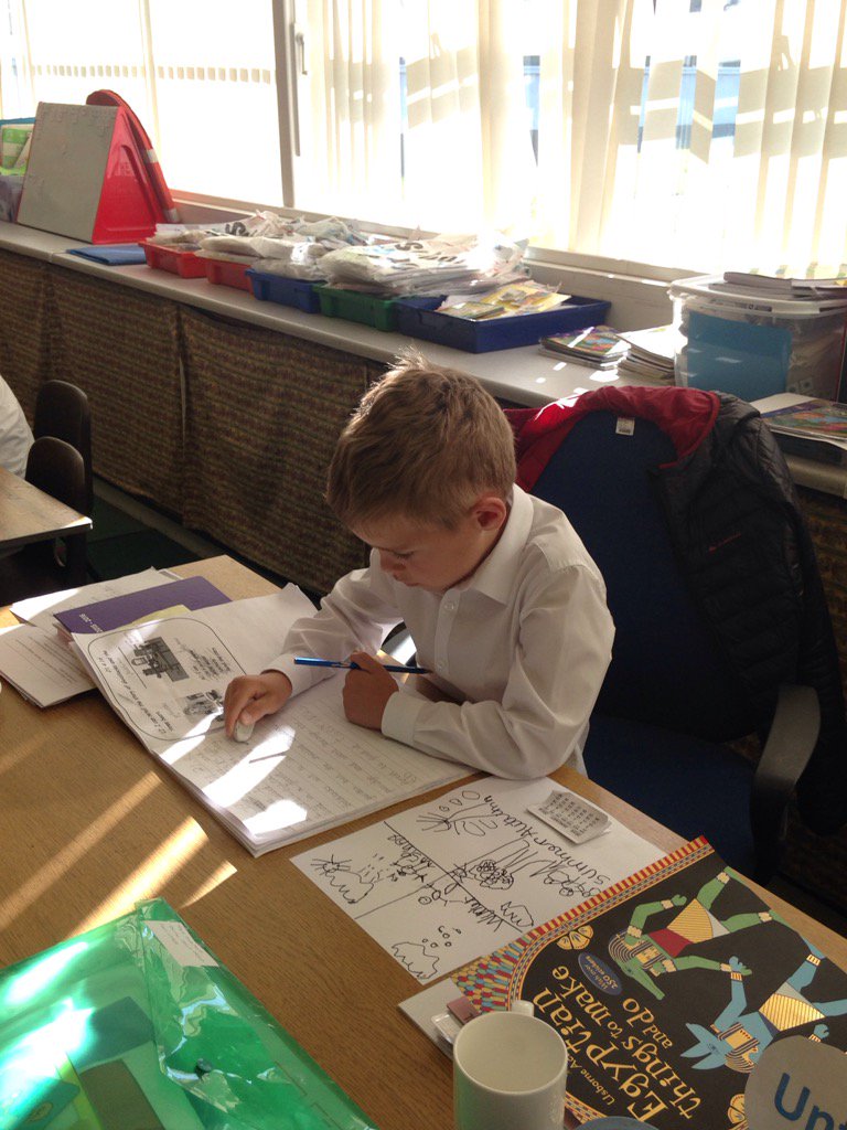 GabrielAssisi's tweet image. A teachers desk can be a magical place to do your writing. #writingforsuccess