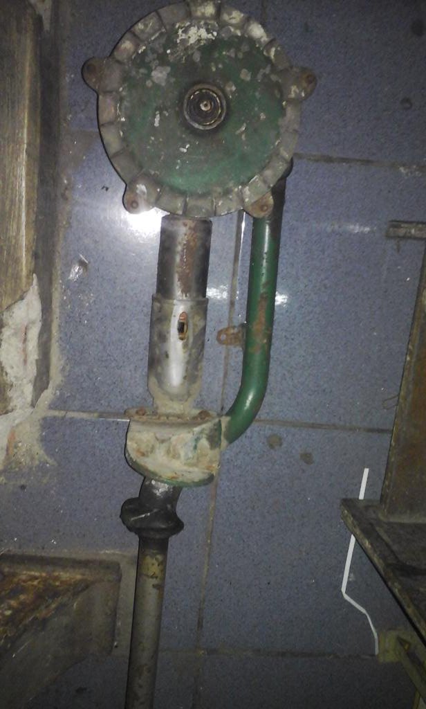 hidayat_1928's tweet photo. dijual porog PX + tromol , tlp : 08971419837 @jak_scooter @juALVESpa @joinscooterjkt @VespaCinere @scooterdipo https://t.co/2EnxvqlkMP