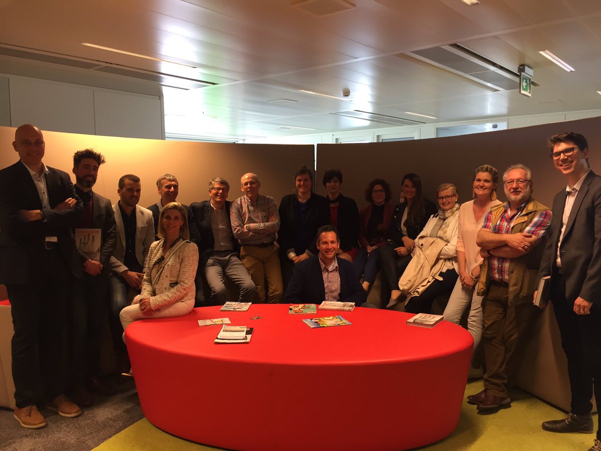 Indrukwekkende bezoek aan <a href="/Corda_INCubator/">Corda INCubator</a> ! Bedankt voor de rondleiding <a href="/pKestens/">Patrick Kestens</a> #PXLbreektuit