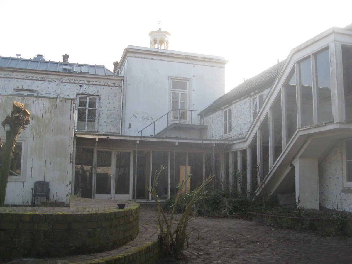 VillaOckenburgh's tweet photo. Het is zo ver. Maandag 25 april 2016 start de #restauratie van Villa #Ockenburgh https://t.co/7FHWU9J9hw https://t.co/2Q2Y90Y798
