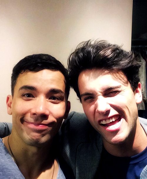 diiegoadkins's tweet image. Mis niños, no puedo estar más in love. 😭😍