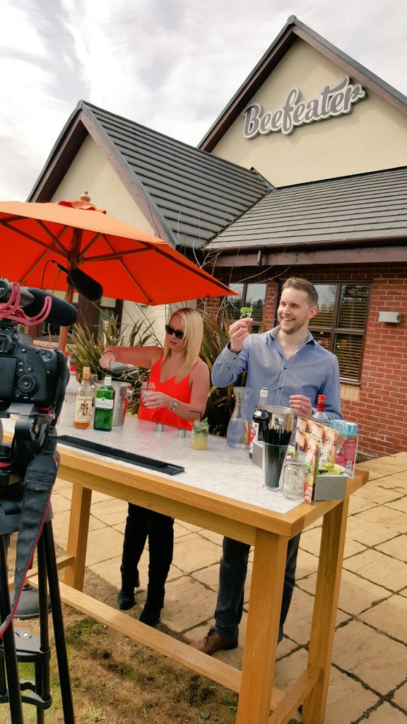 On set for our new Perfect serve cocktails! With Dave &amp; Jen-  - coming soon to WeAreSUGM youtube channel