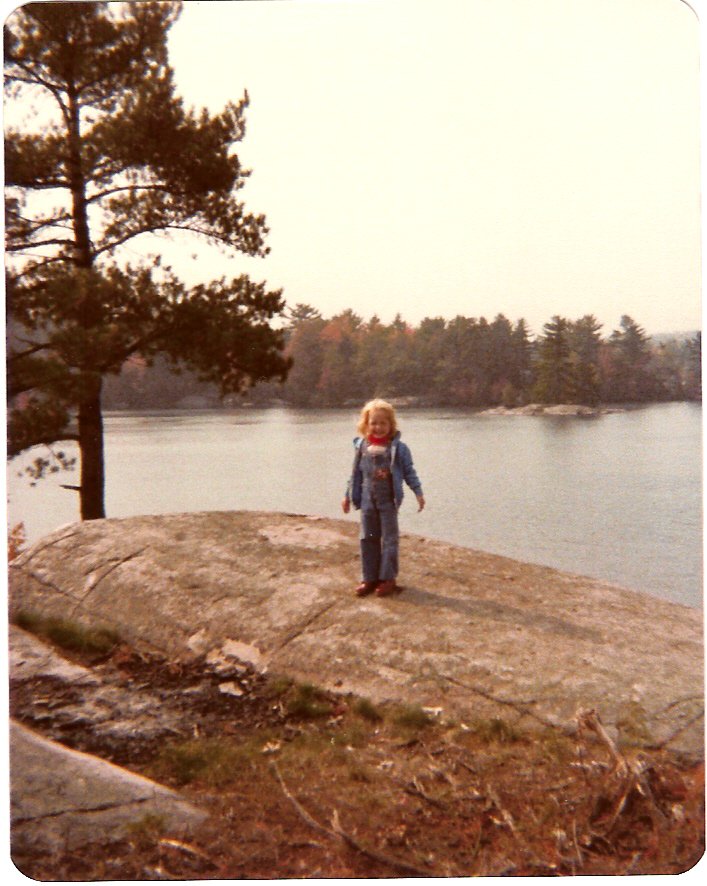 the_far_sci's tweet image. My #GatewayToScience: Beautiful surroundings and a family full of amateur naturalists and biophiles @realscientists