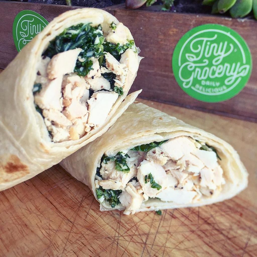 tinygrocery's tweet photo. All Kale Caesar! Grab one from your #tinygrocery, @monumentalmarkets or @goodfoodmarket https://t.co/znrBayJRlT https://t.co/hrqEFUXzBo