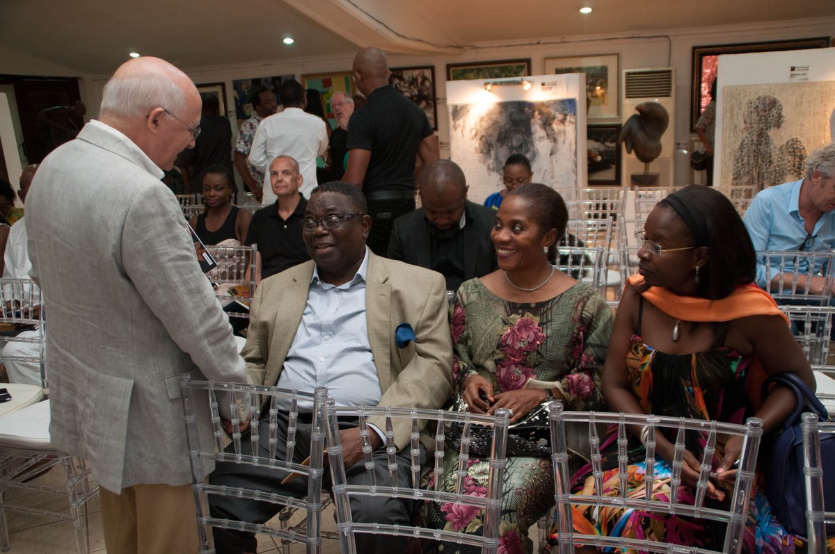 tkmgauction's tweet photo. Previous Auction Photo
2016 Auction on April 29th
You shouldn't miss it for anything in the world:)
#Lagosartauction https://t.co/BUOiHpCpYS