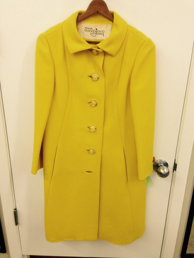 Resaleshop's tweet image. Lemon yellow.....yummy!
#resale #yellow #thrift
