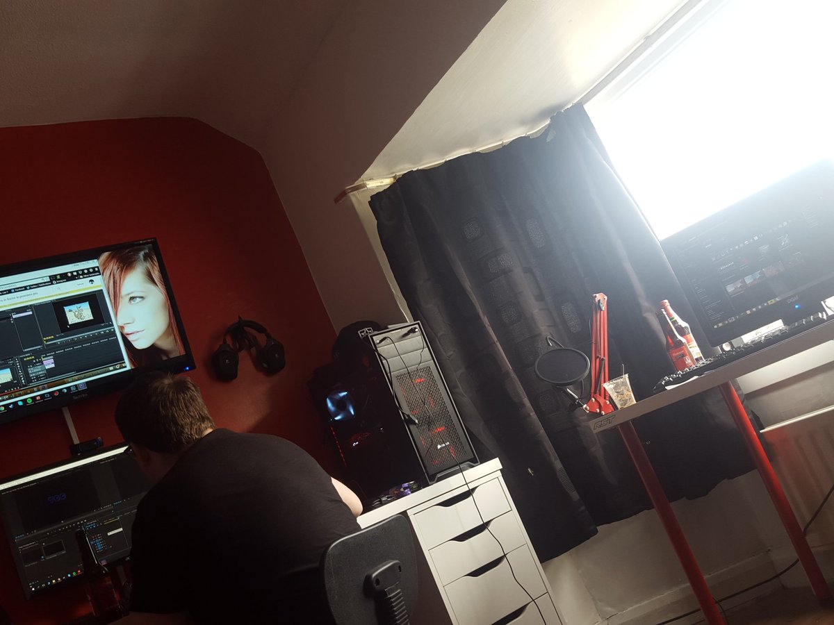 TehGamerGuys's tweet photo. Day 2 with TheGamerGuys https://t.co/Sub2JR4yf0