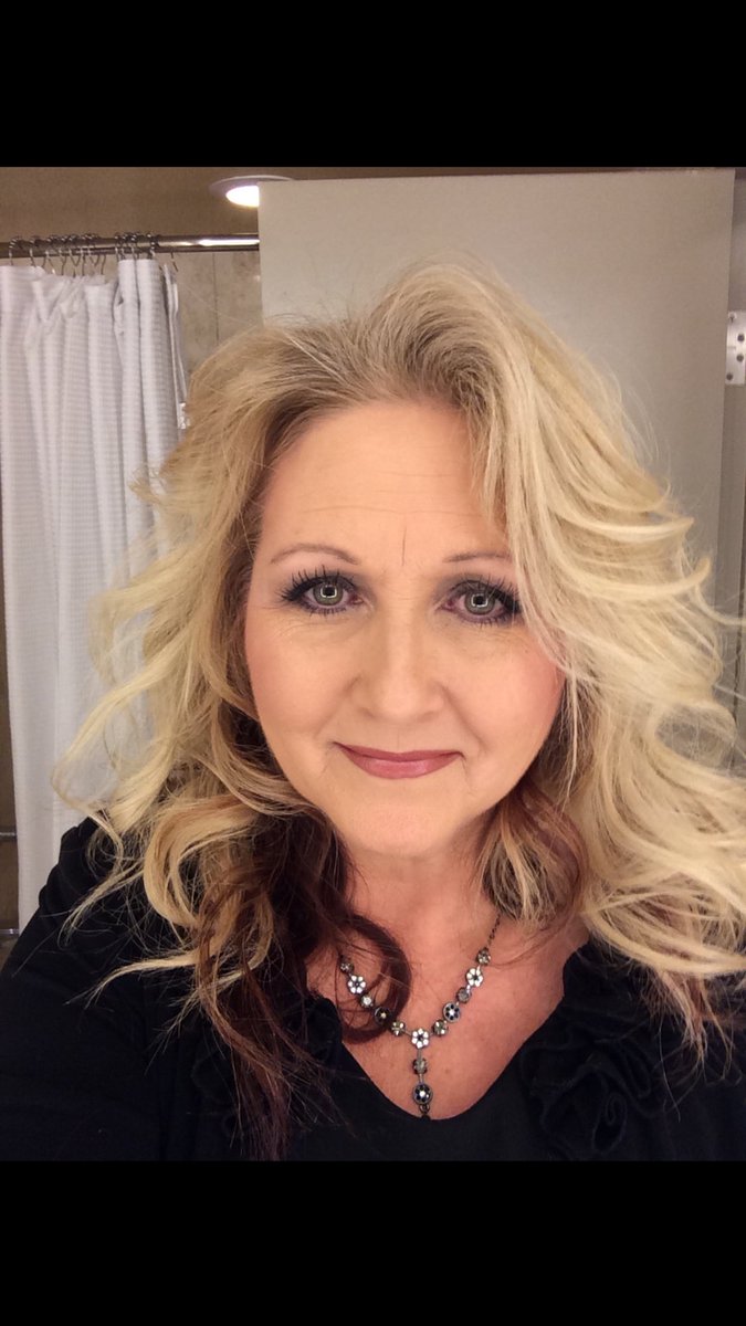 Rhonda Scott (rswalker07) Twitter