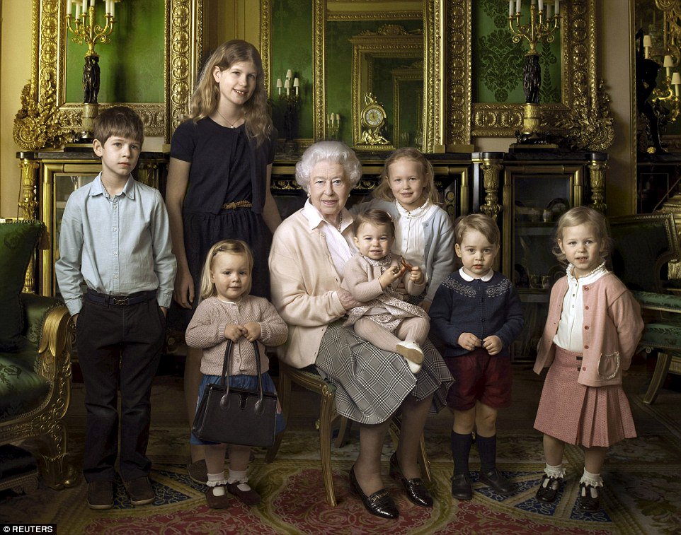 DailyMailUK's tweet photo. Mia Tindall was the real star of the Queen's birthday portrait https://t.co/q9iPrVG0Ij #HappyBirthdayYourMajesty https://t.co/fZUuOOOxaK