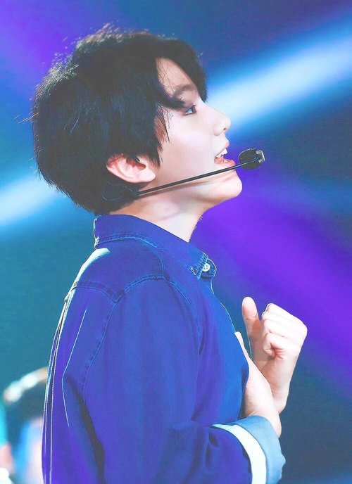 😊😊😊 #EXO #EXOで妄想 #exoloveconcertinbkk #EXOLSelcaDay #EXO4thAnniversary #EXOluXionDotInSeoul #EXOluXioninMalaysia 😊😊