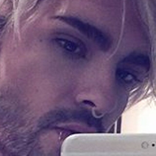 djmaggielondon's tweet photo. #hiseyes 😍 #hiscolarbones🙌☀️🙌#hisshoulders 🎵💜 #hisneck ✨⭐️✨ #details 🌜🌠 #Mycrush 💔💋‼️ @billyisnotok 💚🌴 #LDBM https://t.co/aaDtZ2adX2