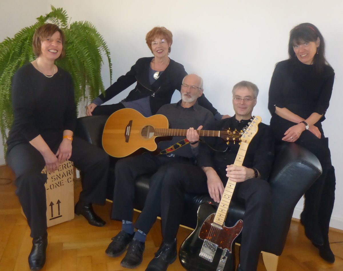 Nachholtermin #Lesung in Stadtbib am Do.19.5./19.30 Uhr: „Leib&Seele“ mit Helga Weber bit.ly/Bib1905 (mic) https://t.co/vY02zHsae1