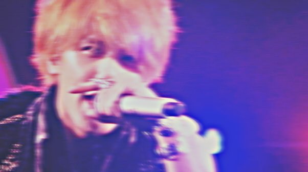 fbggka's tweet photo. ✖✖

　　　　何だ ッ て

　　　　　　此 の 僕 の 手 で

》

　　　　　　　　rRr
　　　　fFf　　　　　　”

　；

　　欲し い モノ

　　　　　　〝 全て 〟

　　　　　君 に あげる よ

″
　　Ⅷ https://t.co/7BiLKMWDYx