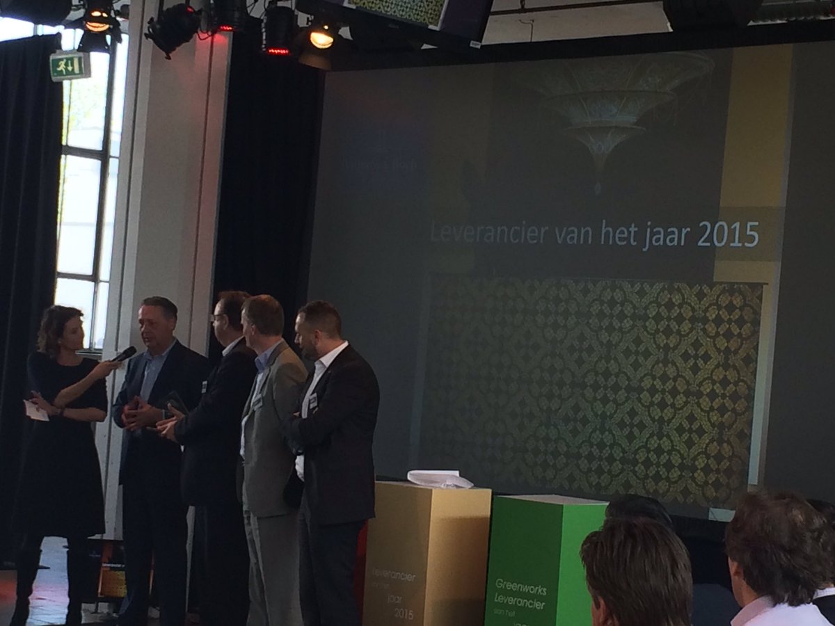 #Villeroy&amp;boch, winnaar leverancier van het jaar 2015. Gefeliciteerd! #sg2016