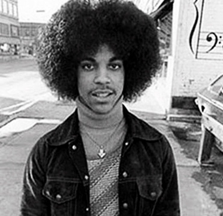 chucktrout's tweet photo. Can someone please explain to me why God chose to take #Prince before #Kanye….       Just saying.   #RIPPrince https://t.co/0sBQujJ0CU