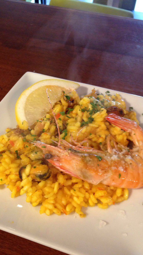 TerrazaTapas's tweet photo. Our special for this week, #paella #seafood #spanish #tapas #northampton https://t.co/Yvl25cxVRh