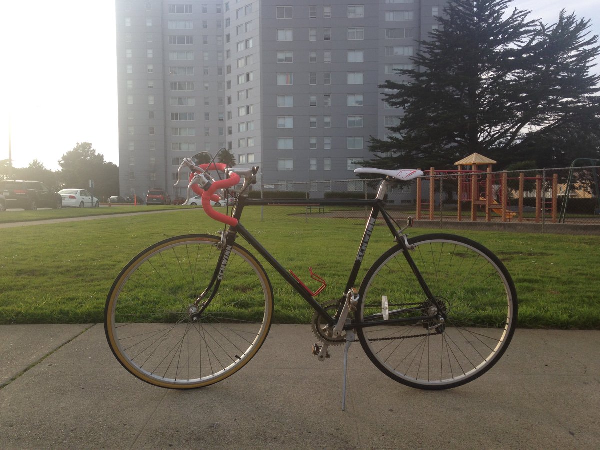 Aatmore22's tweet photo. @SFPDBikeTheft two stolen bikes this morning - Black/red Men's Specialized Allez 2015 and black Schwinn. Have case # https://t.co/him6nSU08q