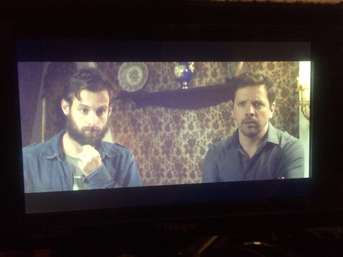 Ha acabat la segona setmana del #RodatgeLaRosaÉsMorta 😱 Ja només en queda una! <a href="/andreurife/">Andreu Rifé</a>