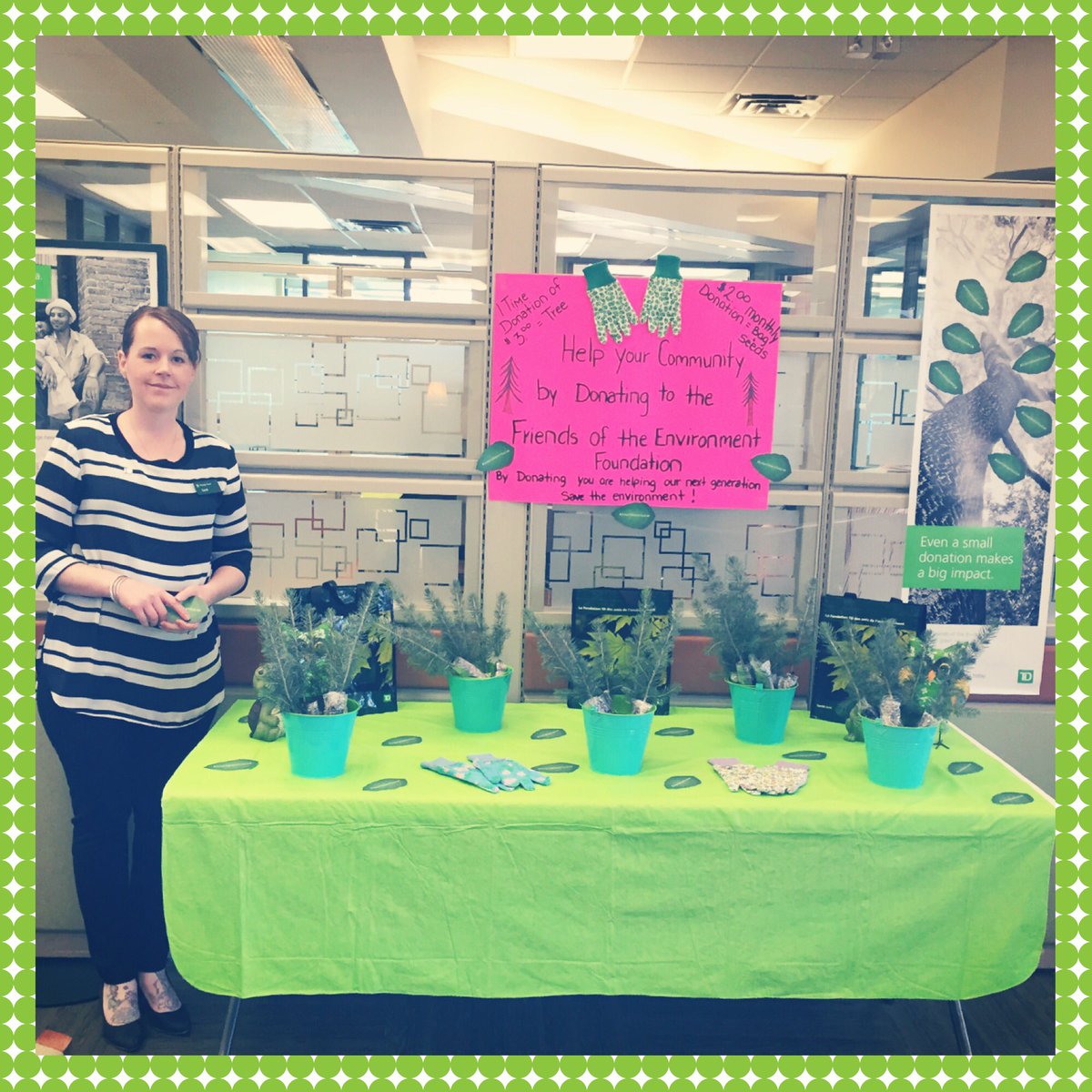 CDSamson15's tweet photo. Our CRC letting everyone know about FEF #friendsoftheenvrionment #td #branch8318 @Lcolangelo_TD @JalalRedwan https://t.co/xnLH6NPDRO