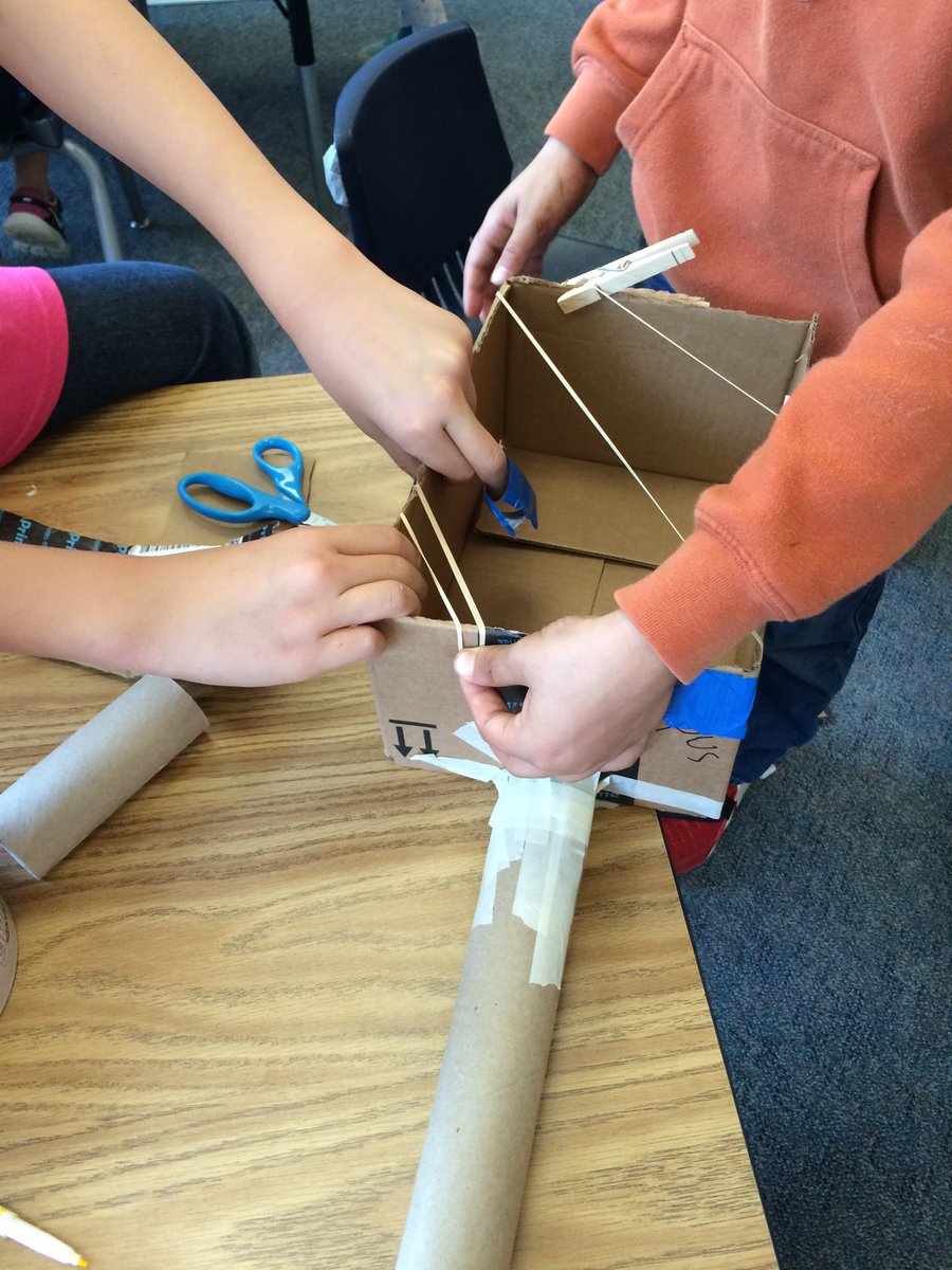 STEAM day...musical instruments made from recycled products #ztroar <a href="/HaroldPell/">Taylor ES Principal</a> <a href="/STEMANDBEYOND/">STEM and Beyond</a> #apsartshappy
