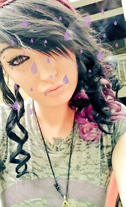 #PurpleRain RIP Prince one of my all time favs. https://t.co/ucXFqG5Kc4<a href="/tag/purplerain"class="tags">#PurpleRain</a>