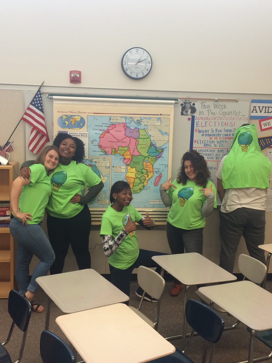 DubLead's tweet photo. Earth Day tomorrow!!! Wear blue, green, brown, or anything related to the earth! #EarthDay2016 #recycleplease https://t.co/8kHoaqSeKF