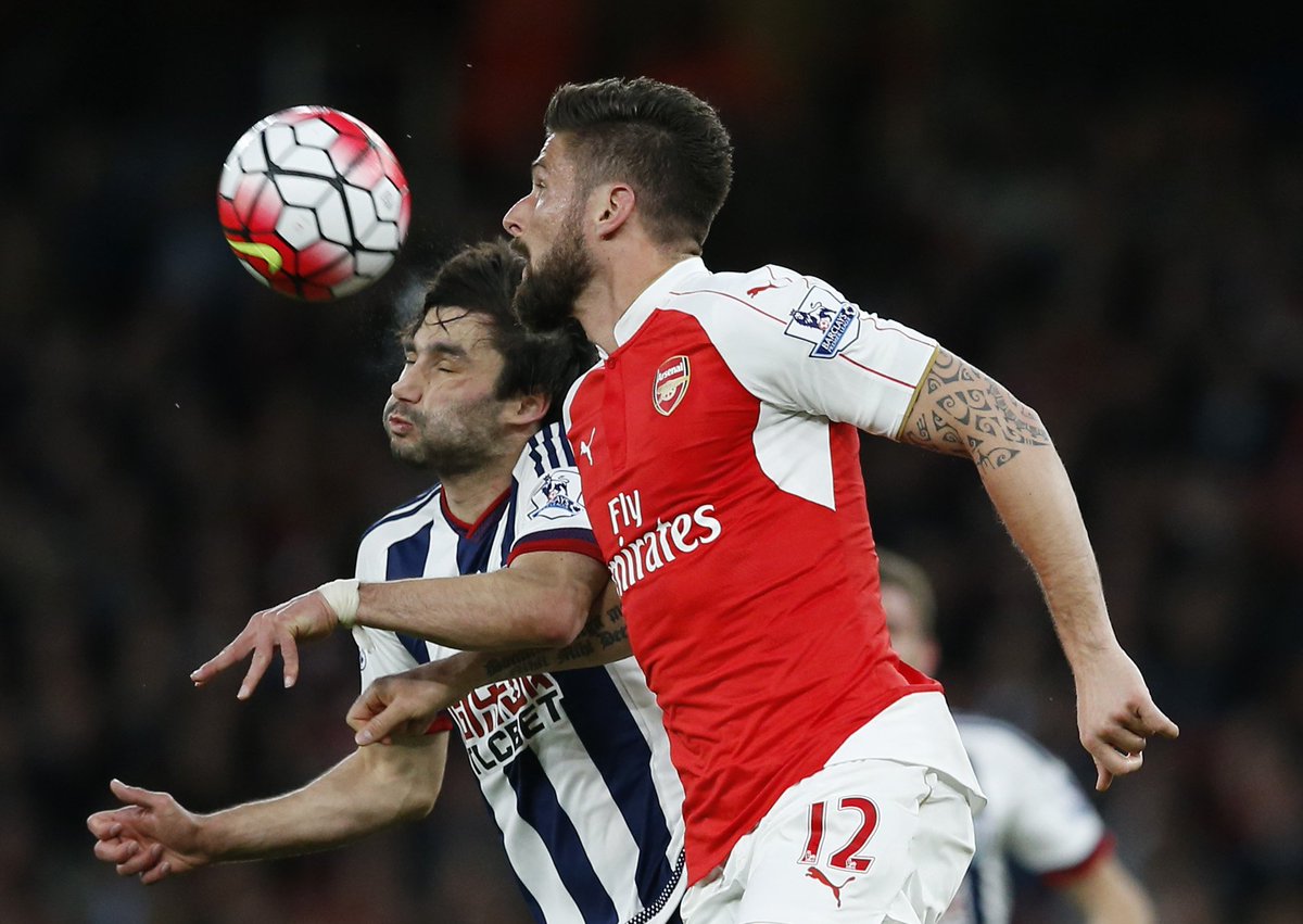 BBCSport's tweet photo. Is Giroud offering enough?

He's had 36 touches. Only Cech has less for #Arsenal.

https://t.co/5u20ruNeeq https://t.co/LYbatyfxme